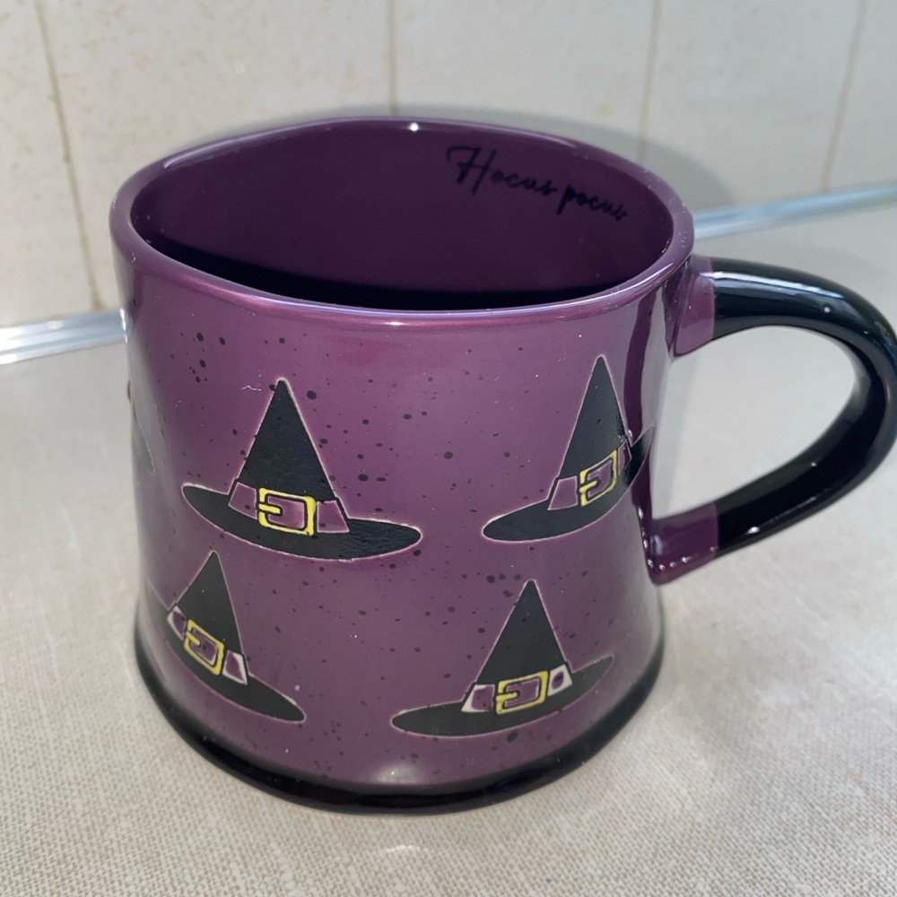Halloween Global Design Connections Coffee Mug HOCUS‎ POCUS Witch Hats